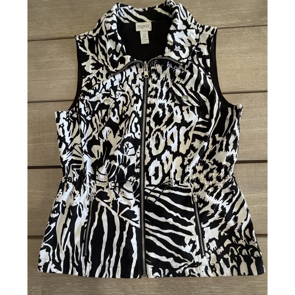 Zenergy by Chico's Zebra Print‎ Zip Vest Size 0 Athleisure Cinched Waist Sporty